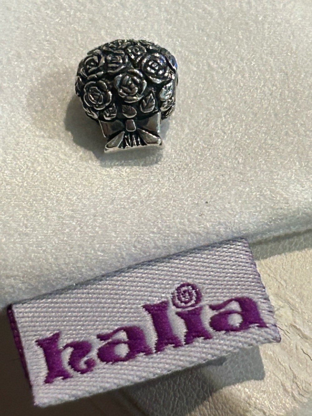 Halia โBouquetโ Charm - Sterling Silver